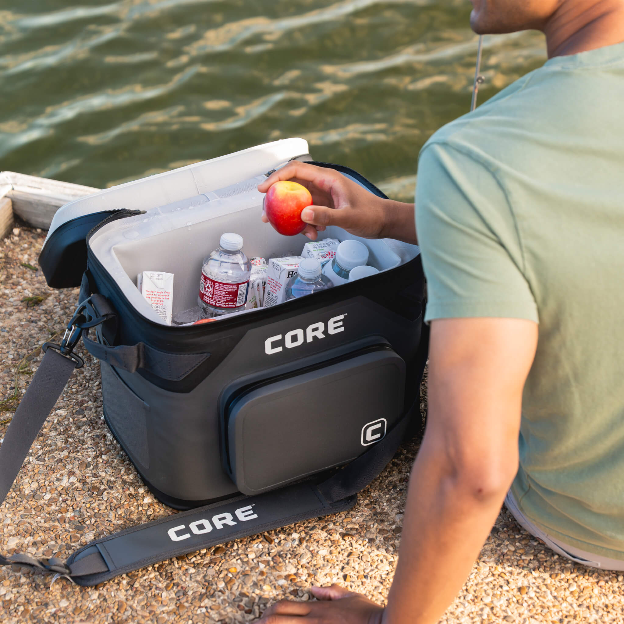 CLIMAKEEP 12 Can Magnetic Soft Cooler - Image 7